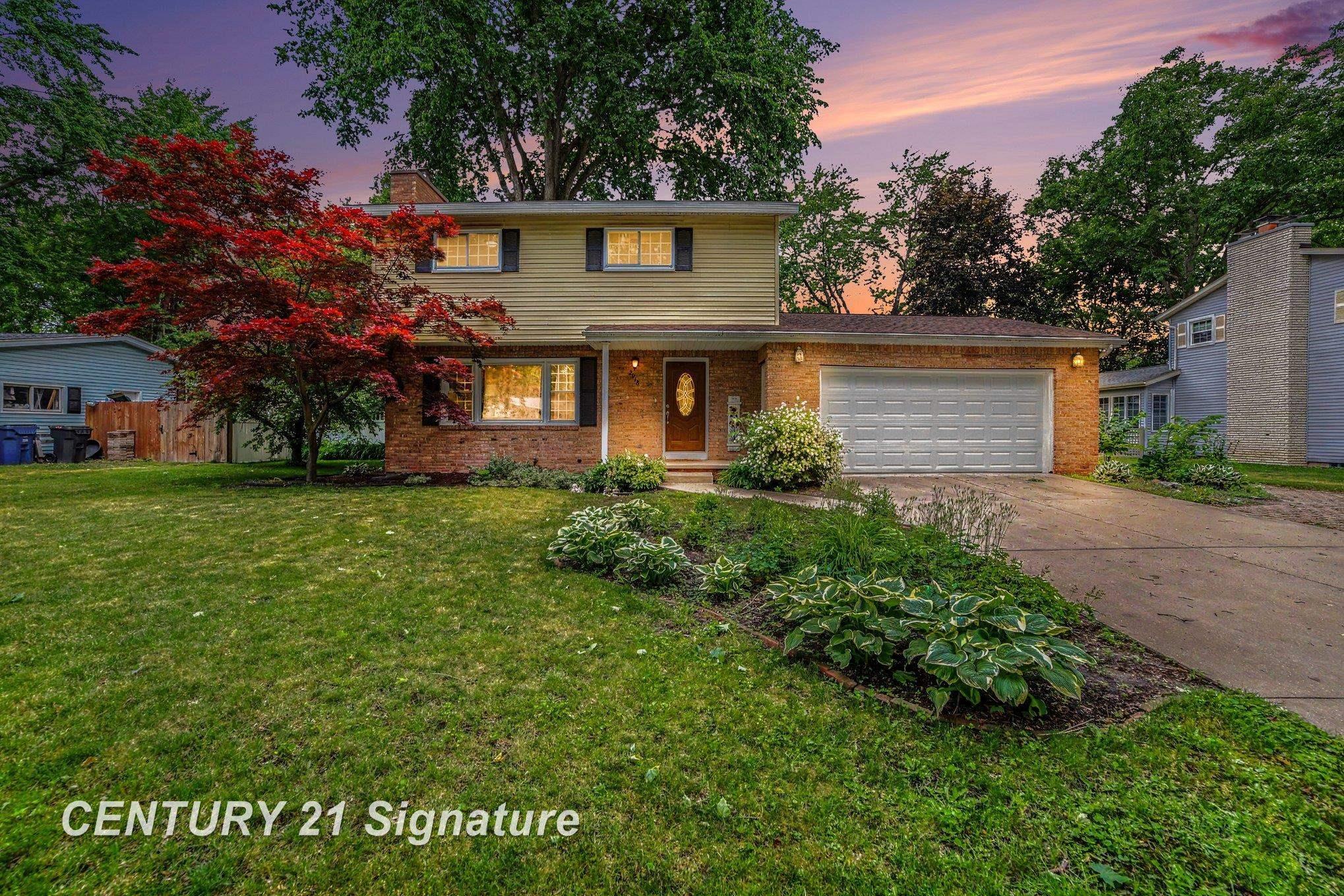 2918 Saint Marys Drive, Midland MI 48640 photo 1