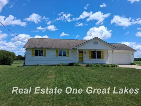 3863 Studor Drive, Saginaw MI 48601 home for sale