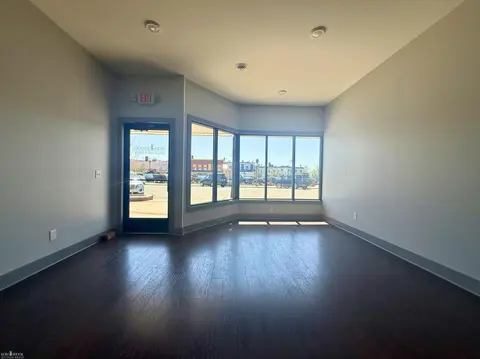 216 W Exchange Street, Owosso MI 48867 photo 4