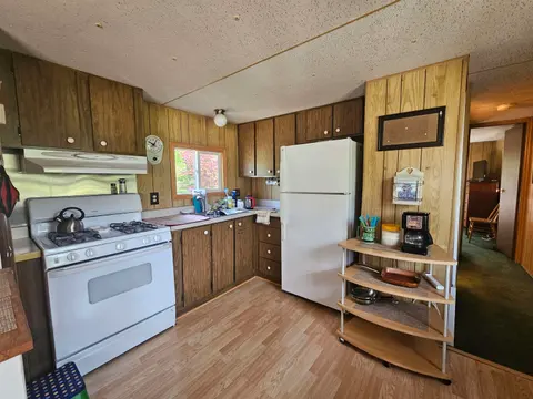 6221 W Clarence Road, Harrison MI 48625 photo 3
