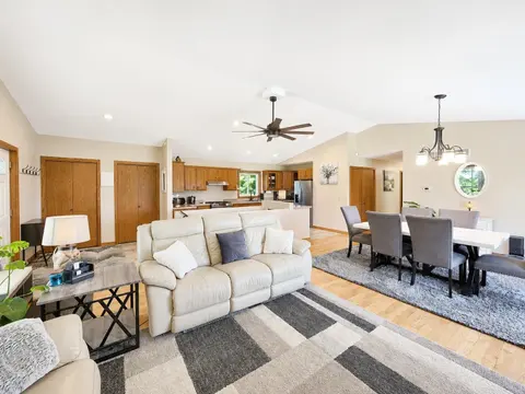 2184 N Mission Road, Mount Pleasant MI 48858 photo 5