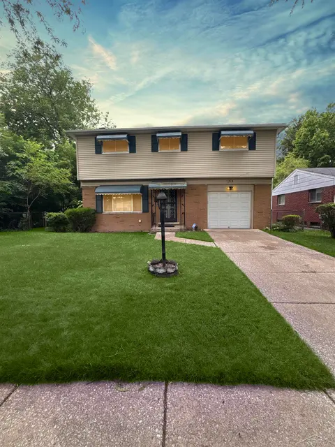 1315 Dillon Street, Saginaw MI 48601 photo 1