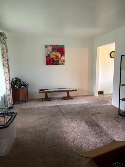 1315 Dillon Street, Saginaw MI 48601 photo 3