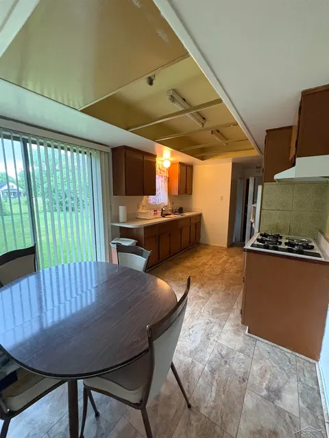 1315 Dillon Street, Saginaw MI 48601 photo 4
