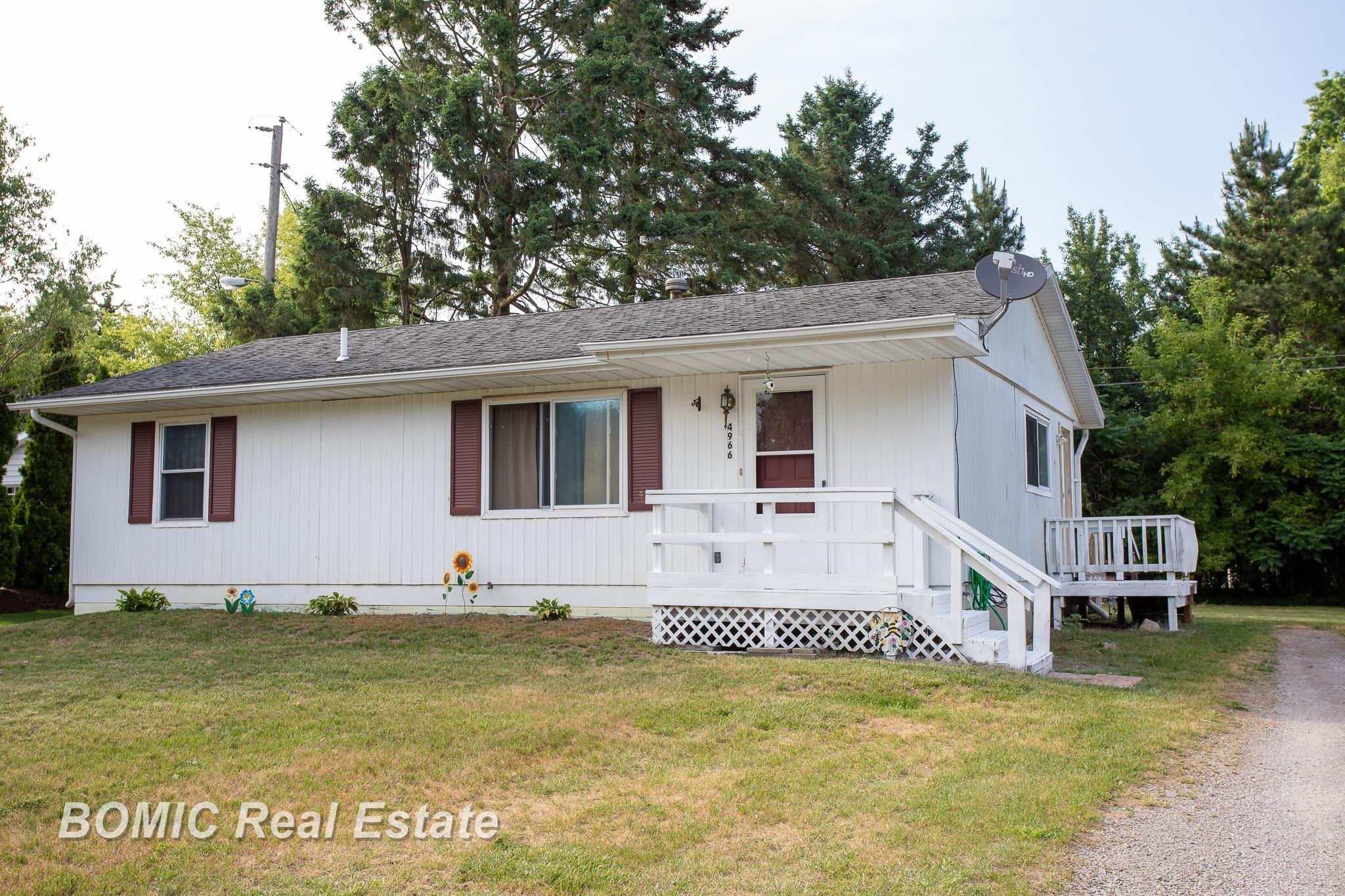 4966 Worth Street, Millington MI 48746 photo 1