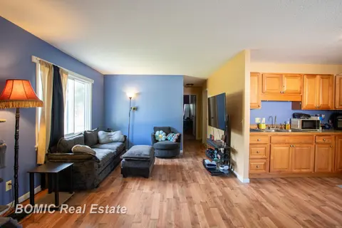 4966 Worth Street, Millington MI 48746 photo 4