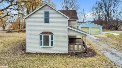 2818 E Brooks Road, Midland MI 48623 photo 2