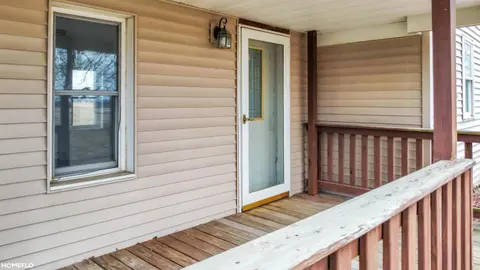 2818 E Brooks Road, Midland MI 48623 photo 3