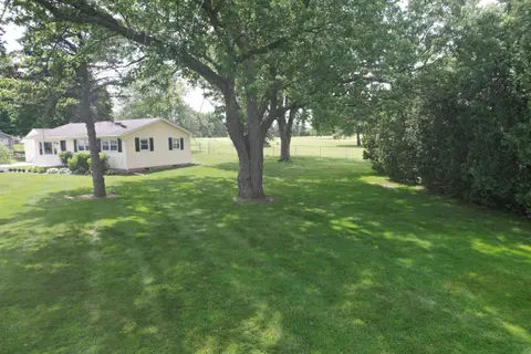 8624 E Monroe Road, Durand MI 48429 photo 2