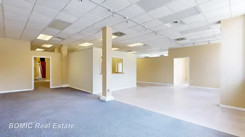 195 E Huron Avenue, Vassar MI 48768 photo 2