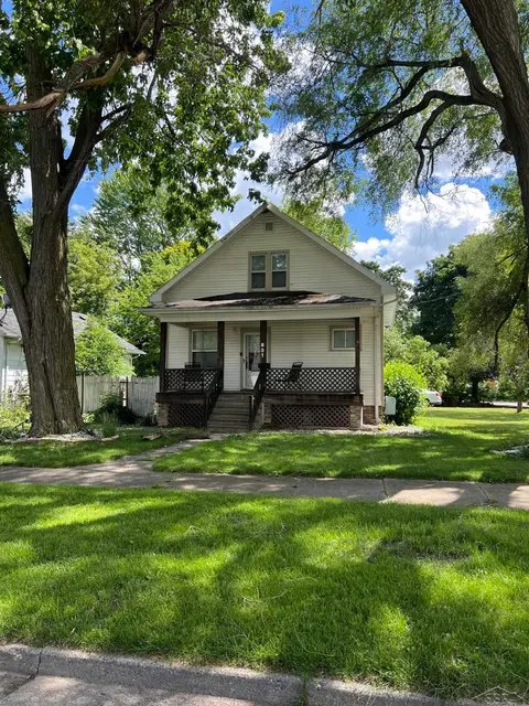 831 Ash Street, Saginaw MI 48602 photo 1