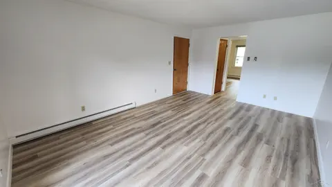 240 W Tuscola Unit 15 Street # 15, Frankenmuth MI 48734 photo 3