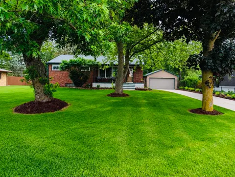 4645 S 3 Mile Road, Bay City MI 48706 photo 1