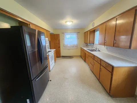 1974 W Youngs Ditch Road, Bay City MI 48708 photo 5