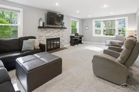 3408 Marvo Court, Midland MI 48640 photo 3