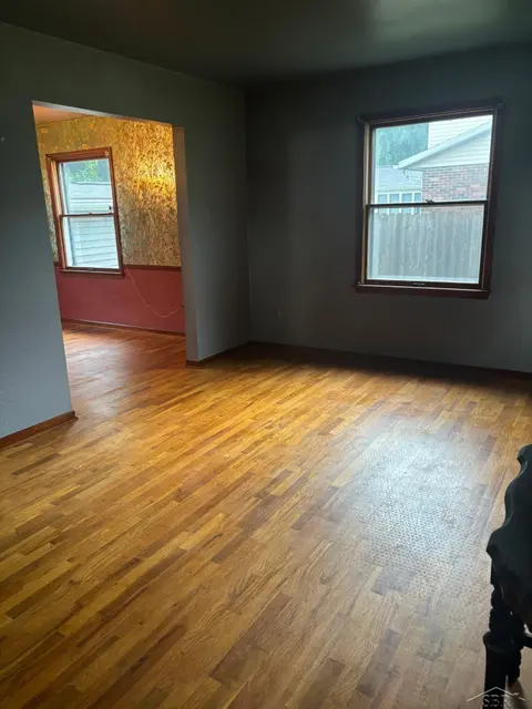 1870 W Packard Drive, Saginaw MI 48638 photo 5