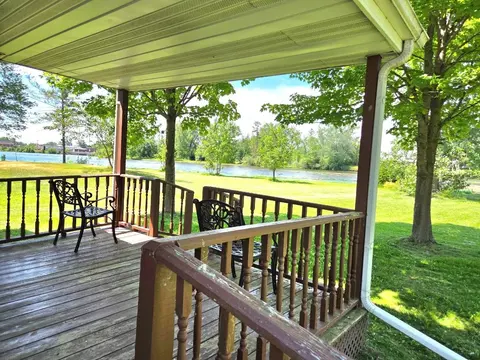 101 Riverside Drive, Beaverton MI 48612 photo 4