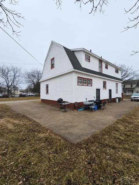 620 Meredith Street, Saginaw MI 48601 photo 3