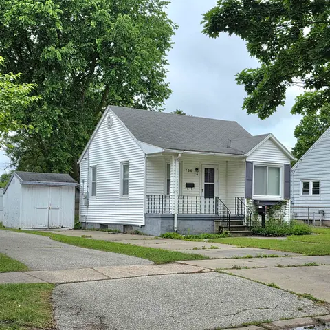 706 Oak Street, Essexville MI 48732 photo 3