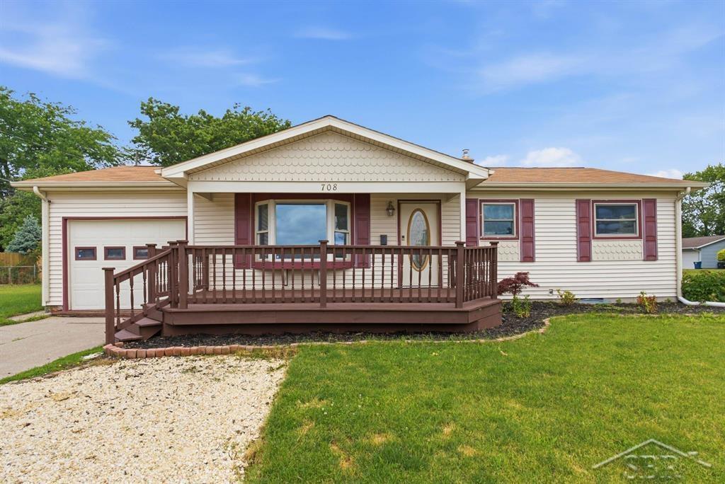 708 Piper Drive, Saginaw MI 48604 photo 1