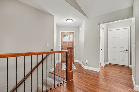 102 Tuscany Circle, Saginaw MI 48603 photo 4