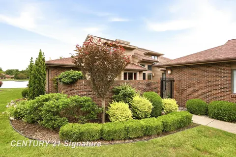 2715 Inverness Drive, Bay City MI 48706 photo 3