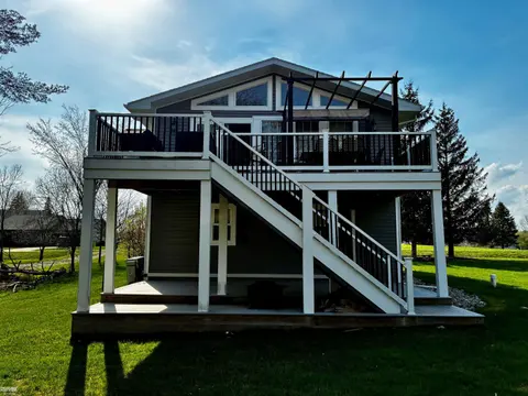 4338 Hamilton Way, Gladwin MI 48624 photo 3