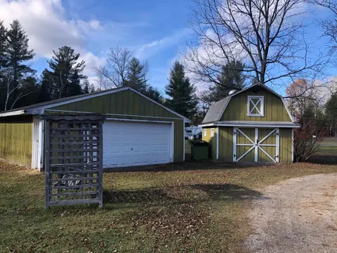 421 W Washington Road, Farwell MI 48622 photo 3