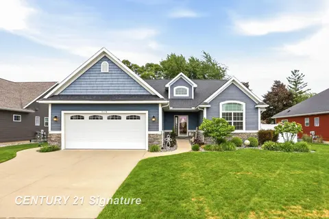 5178 Pebblestone Lane, Saginaw MI 48603 photo 2