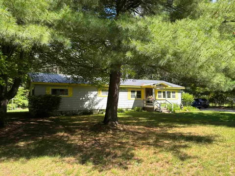 2190 Pine Crescent Drive, Farwell MI 48622 photo 2