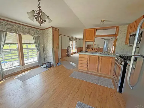 300 E Winegars Road, Gladwin MI 48624 photo 4