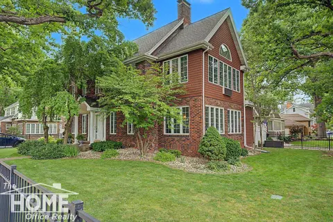 721 Lee Street, Owosso MI 48867 photo 2