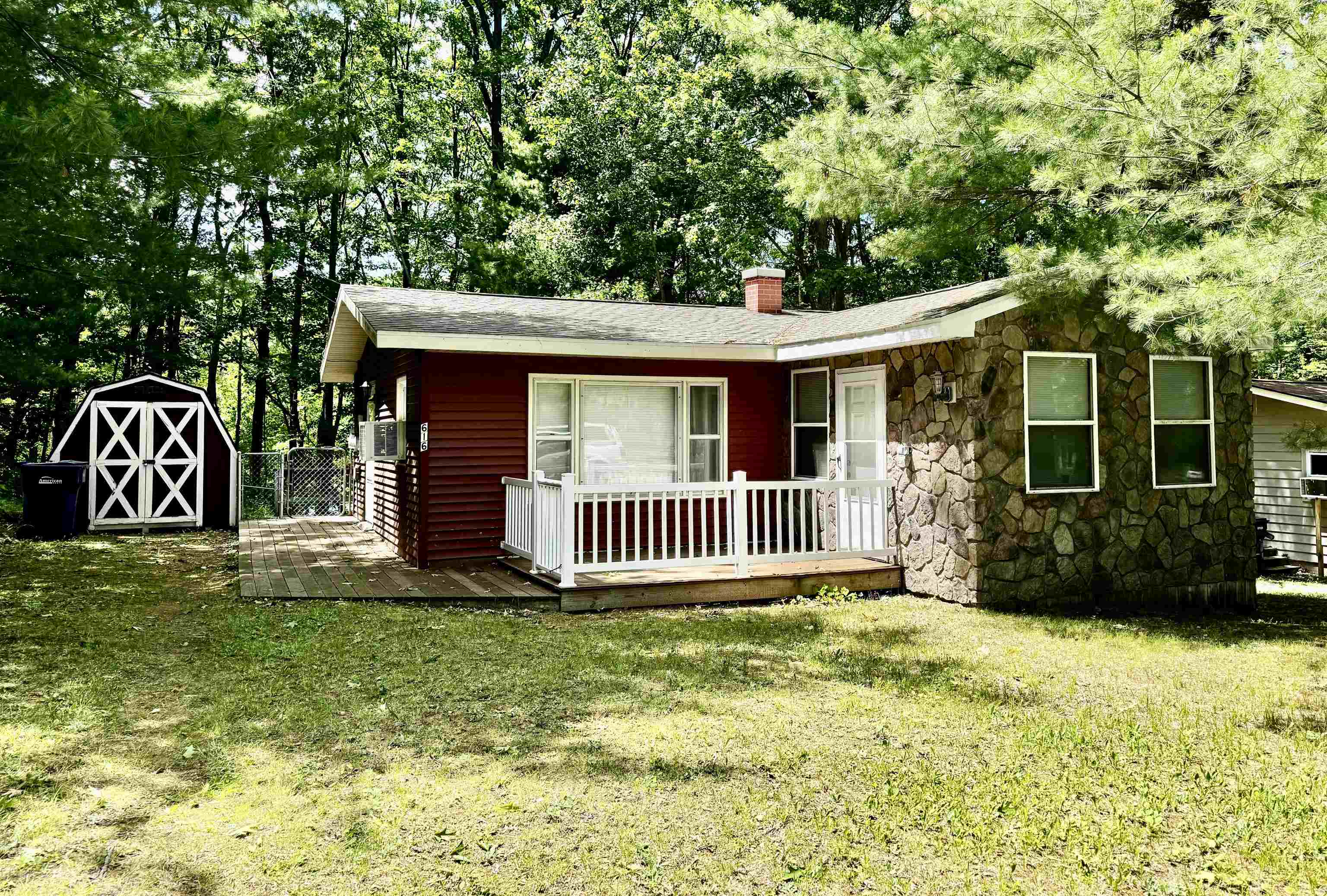 616 Jill Street, Harrison MI 48625 photo 1