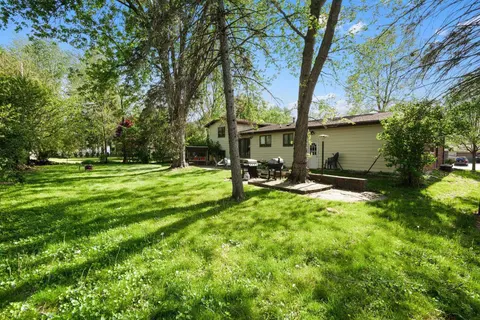 4404 Robinhood Terrace Drive, Midland MI 48642 photo 2