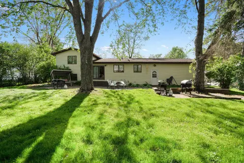 4404 Robinhood Terrace Drive, Midland MI 48642 photo 3
