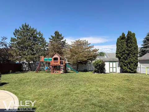 2853 Churchhill Lane, Saginaw MI 48603 photo 2