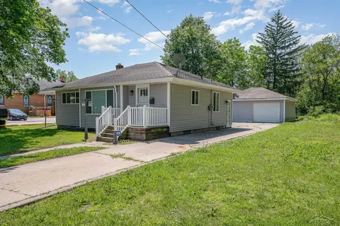 2411 Sheridan Avenue, Saginaw MI 48601 photo 3