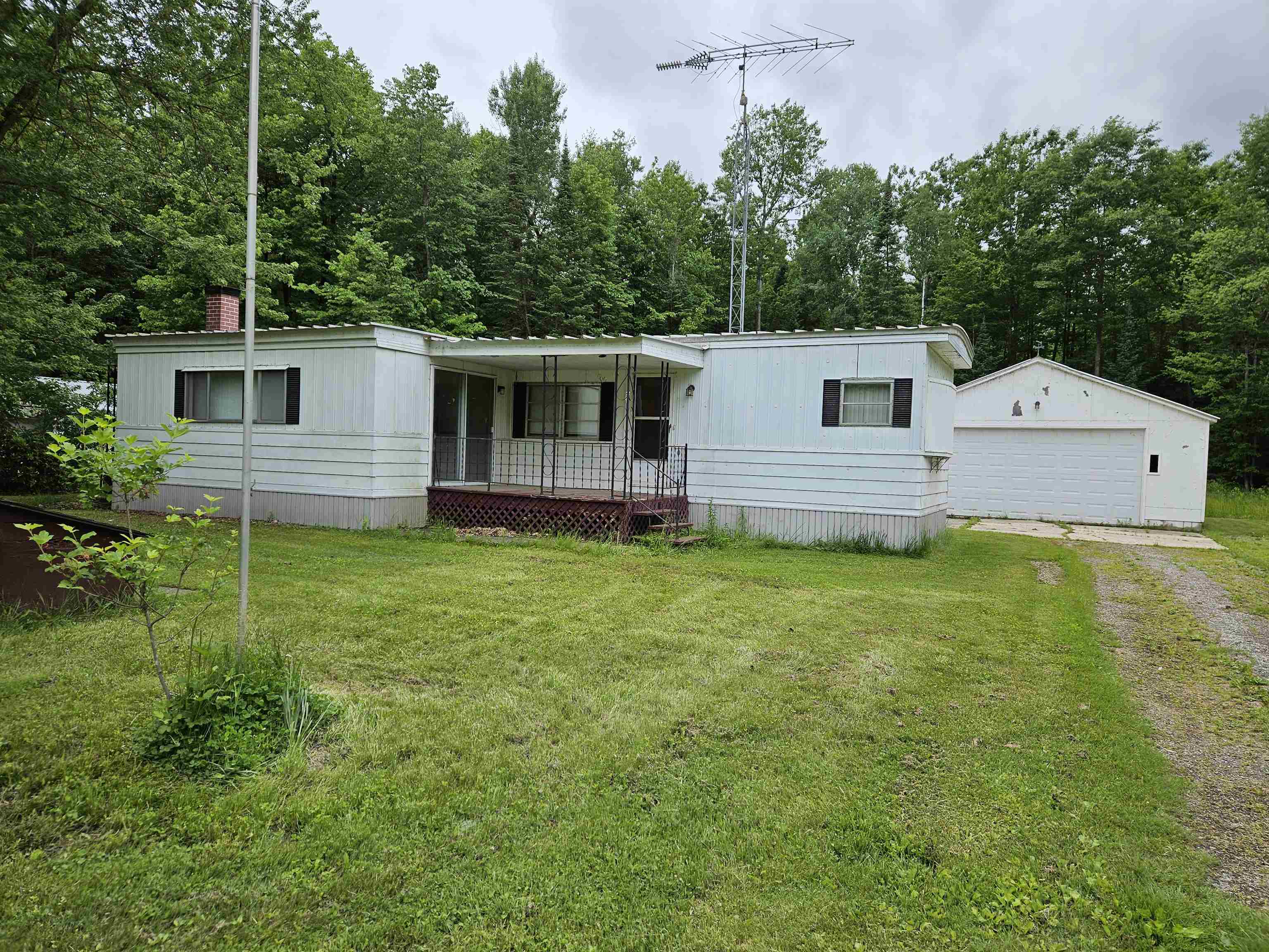 4627 Wildwood Road, Alger MI 48610 photo 1