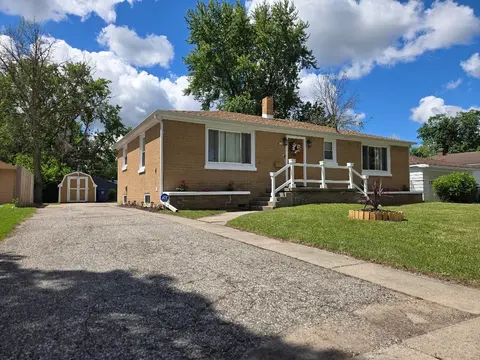 549 Pioneer Trail, Saginaw MI 48604 photo 5