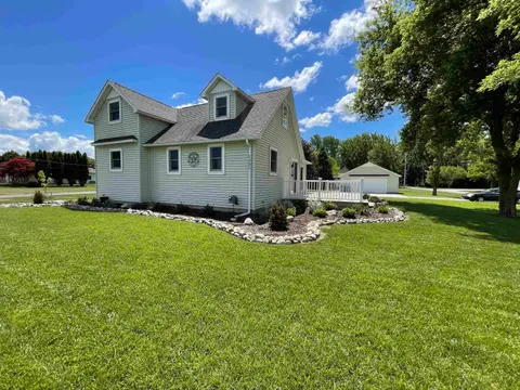 1285 W Nebobish Road, Essexville MI 48732 photo 4
