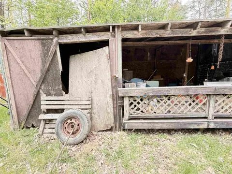 3937 W Herrick Road, Farwell MI 48622 photo 4