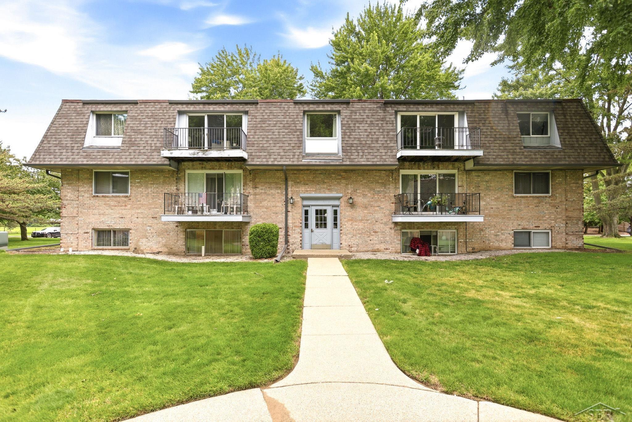 203 Provincial Court Unit 88, Saginaw MI 48638 photo 1