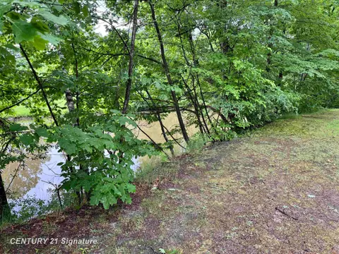 3769 Waters Edge Drive, Beaverton MI 48612 photo 2