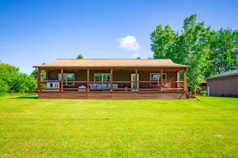 7366 Simpson Road, Ovid MI 48866-9634 photo 1