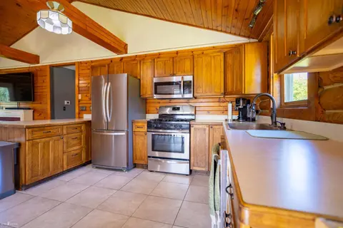 7366 Simpson Road, Ovid MI 48866-9634 photo 5