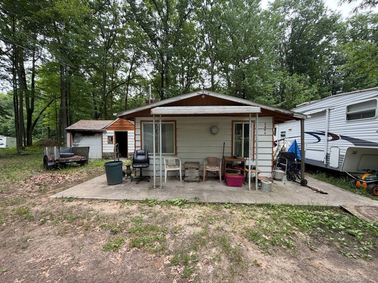 2060 Lois Street, Harrison MI 48625 photo 1