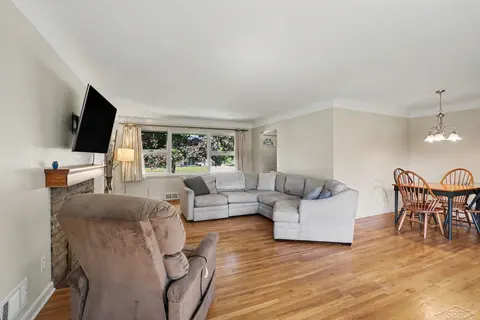 2726 Reppuhn Drive, Saginaw MI 48603 photo 5