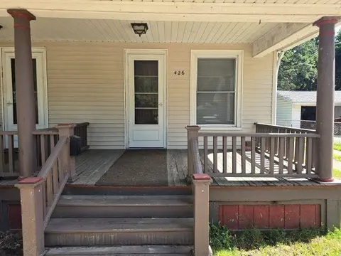 426 E Williams Street, Owosso MI 48867 photo 3