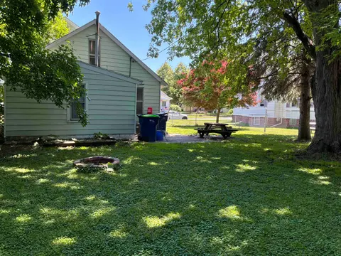 1504 S Chilson Street, Bay City MI 48706 photo 3