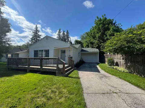 1954 Holcomb Street, Saginaw MI 48602 home for sale